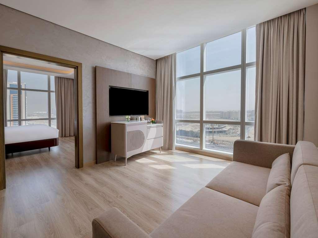 Moevenpick Hotel Jumeirah Village Triangle Dubai Room photo